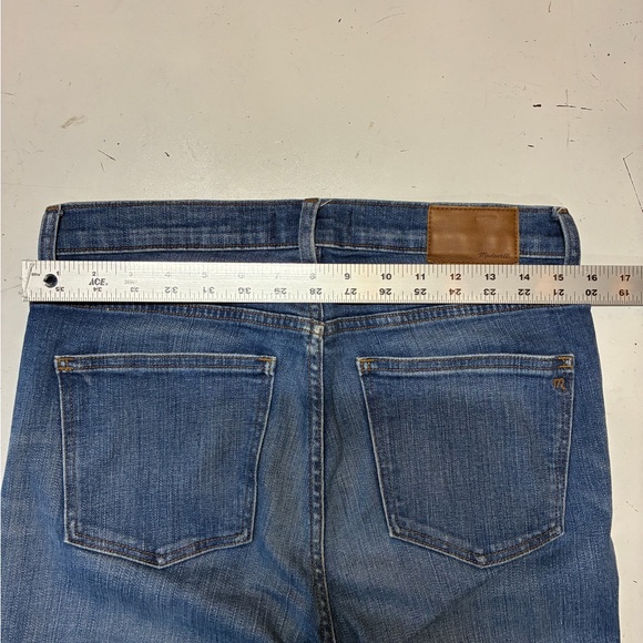 Madewell 9” High Rise Skinny Crop Jeans, Size 29, Raw Hem, Excellent Condition - Picture 9 of 9